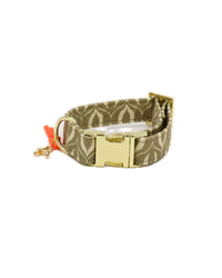 Halsband "Tres Chic“